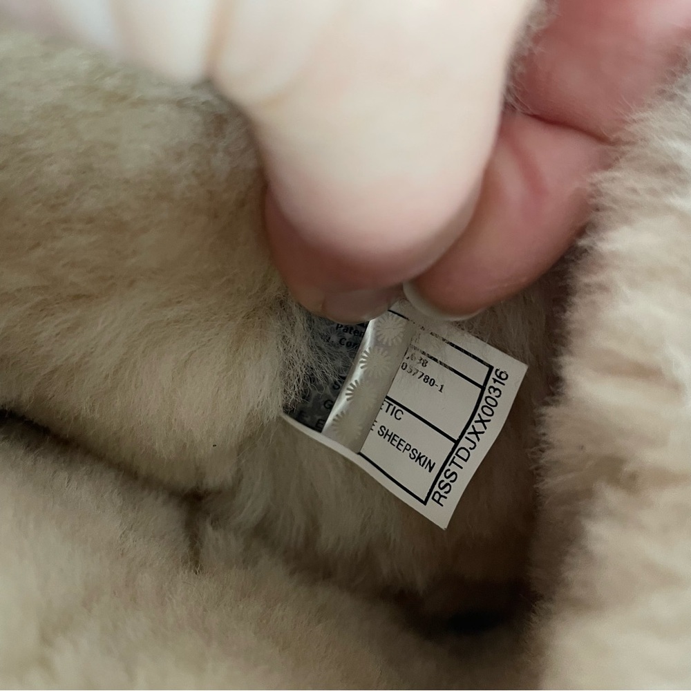 sequin uggs - image 8